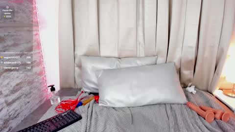 Candy online show from December 10, 2024, 2:59 am