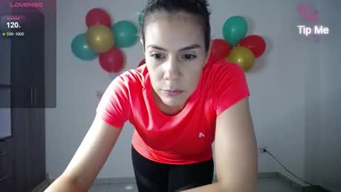 Snapshot of candydowson1 chatting on December 16, 2024, 10:34 pm Candy Dowson online show from December 16, 2024, 10:34 pm