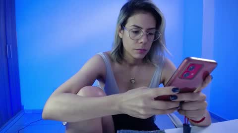 Snapshot of candydowson1 chatting on November 4, 2025, 2:38 pm Candy Dowson online show from November 4, 2025, 2:38 pm