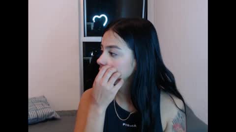 Sara online show from December 20, 2025, 1:56 am