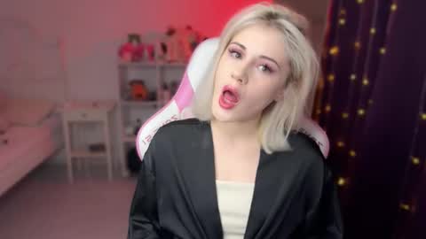 You can call me HH online show from November 1, 2025, 6:21 pm