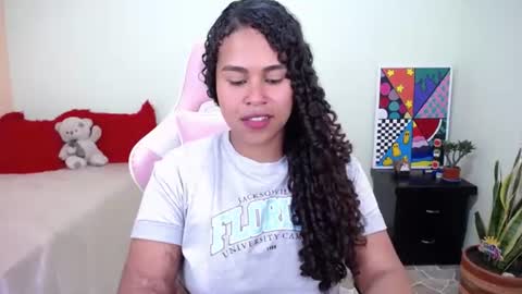 Snapshot of candyhot_sex chatting on June 15, 2026, 7:49 pm Karen online show from June 15, 2026, 7:49 pm