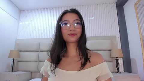 candyjayne_ online show from July 5, 2026, 12:01 pm
