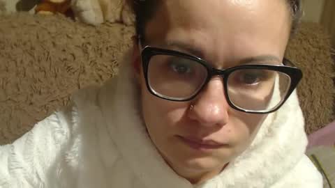 Snapshot of candylady13 chatting on December 20, 2024, 8:23 pm say meow and send tips online show from December 20, 2024, 8:23 pm