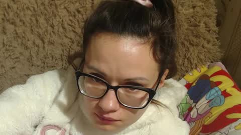 Snapshot of candylady13 chatting on February 2, 2025, 9:45 pm say meow and send tips online show from February 2, 2025, 9:45 pm