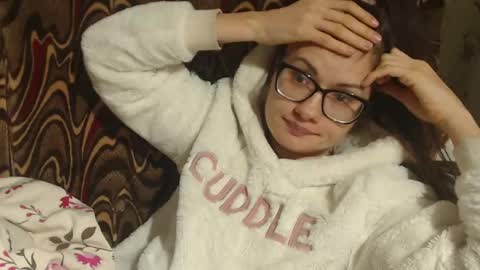 Snapshot of candylady13 chatting on March 2, 2025, 5:25 pm say meow and send tips online show from March 2, 2025, 5:25 pm