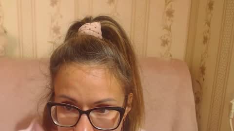 Snapshot of candylady13 chatting on September 25, 2025, 10:08 am say meow and send tips online show from September 25, 2025, 10:08 am