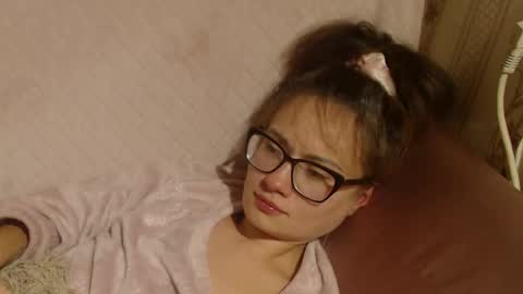 Snapshot of candylady13 chatting on October 23, 2025, 6:39 pm say meow and send tips online show from October 23, 2025, 6:39 pm