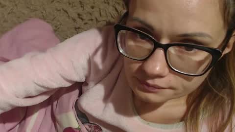 Snapshot of candylady136 chatting on December 4, 2024, 12:52 am say meow and send tip online show from December 4, 2024, 12:52 am