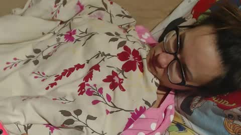 Snapshot of candylady136 chatting on March 10, 2025, 1:45 am say meow and send tip online show from March 10, 2025, 1:45 am