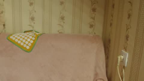 Snapshot of candylady136 chatting on October 17, 2025, 10:07 am say meow and send tip online show from October 17, 2025, 10:07 am