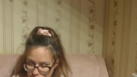 Snapshot of candylady136 chatting on October 26, 2025, 6:36 pm say meow and send tip online show from October 26, 2025, 6:36 pm