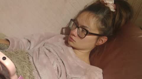 Snapshot of candylady136 chatting on October 27, 2025, 6:12 pm say meow and send tip online show from October 27, 2025, 6:12 pm