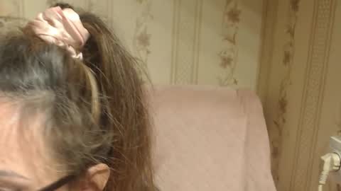 Snapshot of candylady136 chatting on November 16, 2025, 10:48 pm say meow and send tip online show from November 16, 2025, 10:48 pm