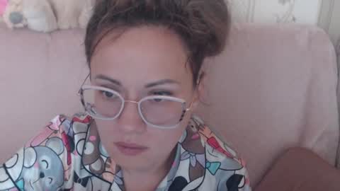 Snapshot of candylady136 chatting on June 10, 2026, 8:24 am say meow and send tip online show from June 10, 2026, 8:24 am