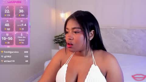 Snapshot of candylux4 chatting on October 28, 2025, 12:19 pm CandyLux4 online show from October 28, 2025, 12:19 pm