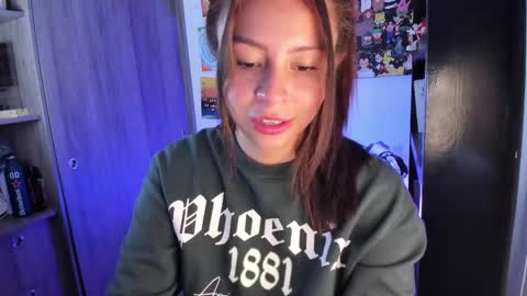 Snapshot of candyxpeach chatting on February 18, 2025, 3:54 pm Camilla online show from February 18, 2025, 3:54 pm