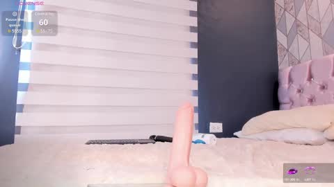 Snapshot of candyy_love1 chatting on March 6, 2025, 4:49 pm candyy_love1 online show from March 6, 2025, 4:49 pm