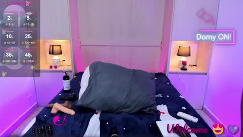  Dulce Maria  online show from January 10, 2025, 10:57 pm