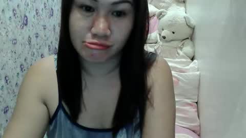 candyyonah03 online show from May 12, 2026, 8:39 pm