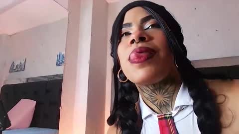 Aura  online show from February 26, 2025, 12:03 pm