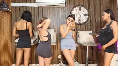 Snapshot of canelasquirtxxx chatting on February 21, 2026, 11:22 am Sara online show from February 21, 2026, 11:22 am