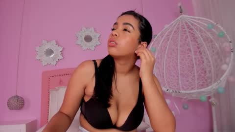 Snapshot of cannelasmith chatting on October 9, 2025, 7:34 pm cannelasmith online show from October 9, 2025, 7:34 pm