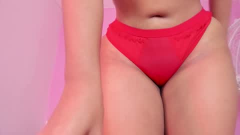 Snapshot of cannelasmith chatting on October 27, 2025, 8:35 pm cannelasmith online show from October 27, 2025, 8:35 pm