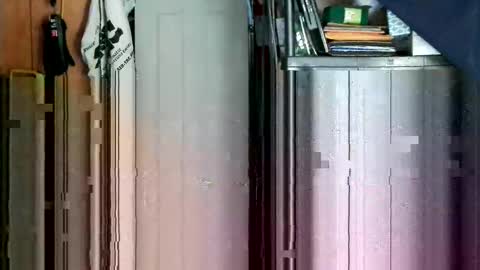 canoelicker69 online show from October 4, 2025, 1:42 pm