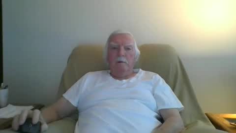 capecod21 online show from March 2, 2025, 1:27 pm