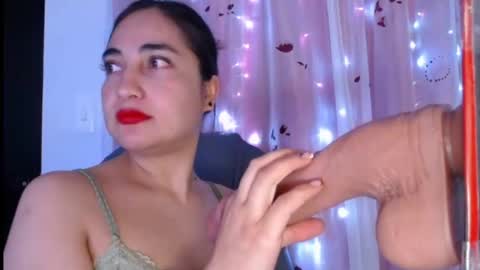 CAPRICORNIO online show from December 23, 2025, 5:38 am