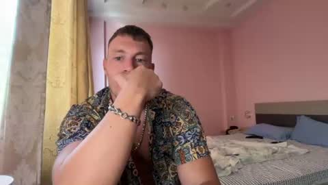 Snapshot of capt_oliver chatting on July 7, 2026, 9:13 am follow my twitter online show from July 7, 2026, 9:13 am