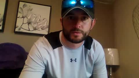 Jkyachtyxx online show from April 21, 2026, 6:12 pm