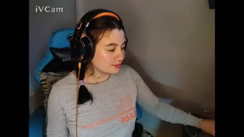 Snapshot of cara890713 chatting on January 3, 2025, 6:11 am cara890713 online show from January 3, 2025, 6:11 am