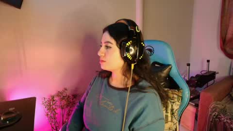 Snapshot of cara890713 chatting on March 12, 2025, 9:55 am cara890713 online show from March 12, 2025, 9:55 am
