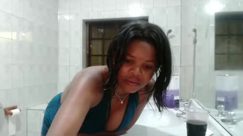 Snapshot of caramelbbe chatting on April 12, 2026, 7:41 pm fifi online show from April 12, 2026, 7:41 pm