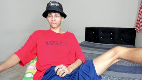 Snapshot of cardrey05 chatting on January 19, 2025, 5:15 am Carlos and Cristian online show from January 19, 2025, 5:15 am