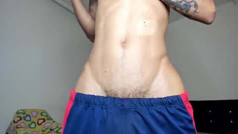 Snapshot of cardrey05 chatting on January 20, 2025, 9:35 am Carlos and Cristian online show from January 20, 2025, 9:35 am