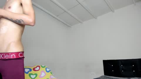 Snapshot of cardrey05 chatting on January 23, 2025, 11:48 am Carlos and Cristian online show from January 23, 2025, 11:48 am