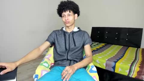 Snapshot of cardrey05 chatting on March 9, 2025, 7:56 am Carlos and Cristian online show from March 9, 2025, 7:56 am