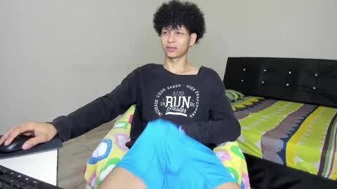 Snapshot of cardrey05 chatting on March 12, 2025, 5:35 am Carlos and Cristian online show from March 12, 2025, 5:35 am