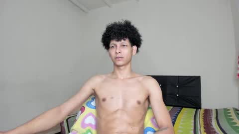 Snapshot of cardrey05 chatting on March 12, 2025, 8:41 am Carlos and Cristian online show from March 12, 2025, 8:41 am