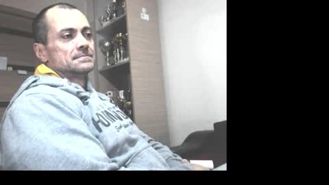 Laz online show from October 15, 2025, 7:25 pm