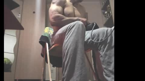 Laz online show from October 16, 2025, 7:31 am