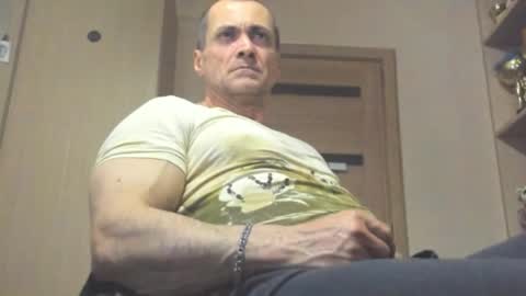 Laz online show from February 12, 2026, 6:25 pm