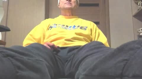 Laz online show from February 18, 2026, 11:33 pm