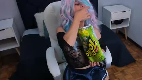 CARINA  online show from November 3, 2025, 2:13 am