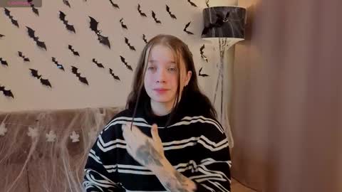 Snapshot of carissaolivo chatting on November 2, 2025, 3:20 am Elena online show from November 2, 2025, 3:20 am