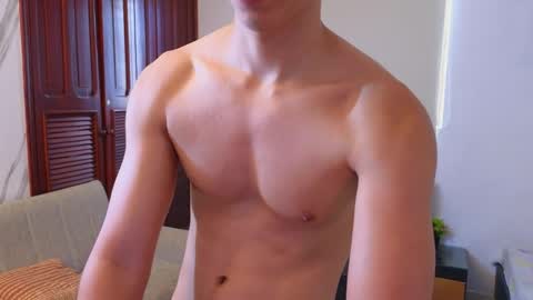 carl_dixon online show from May 28, 2026, 7:44 pm