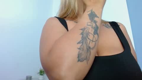 Carla online show from January 13, 2026, 11:37 am